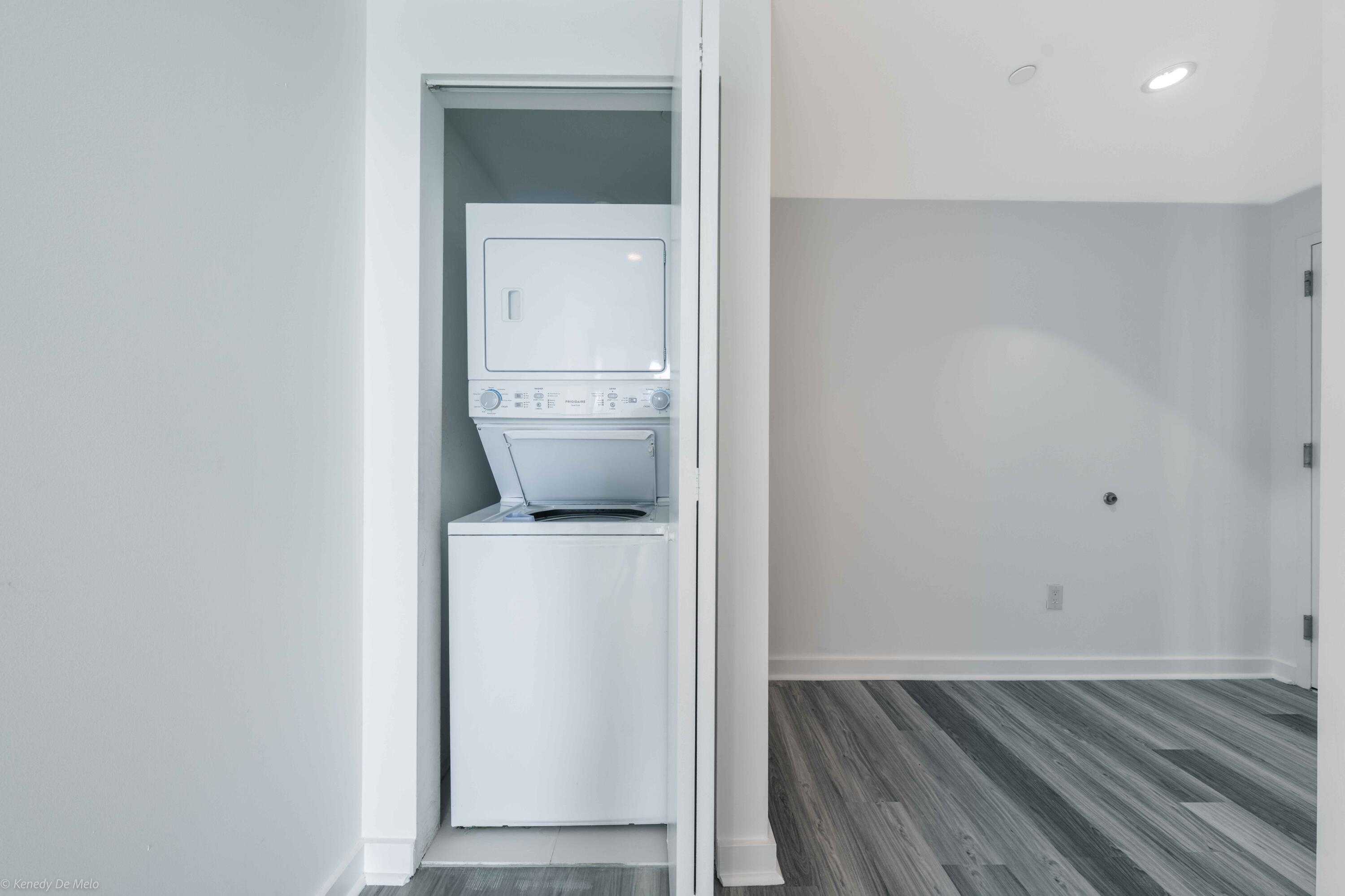 PARAISO BAYVIEWS CONDO - Residential