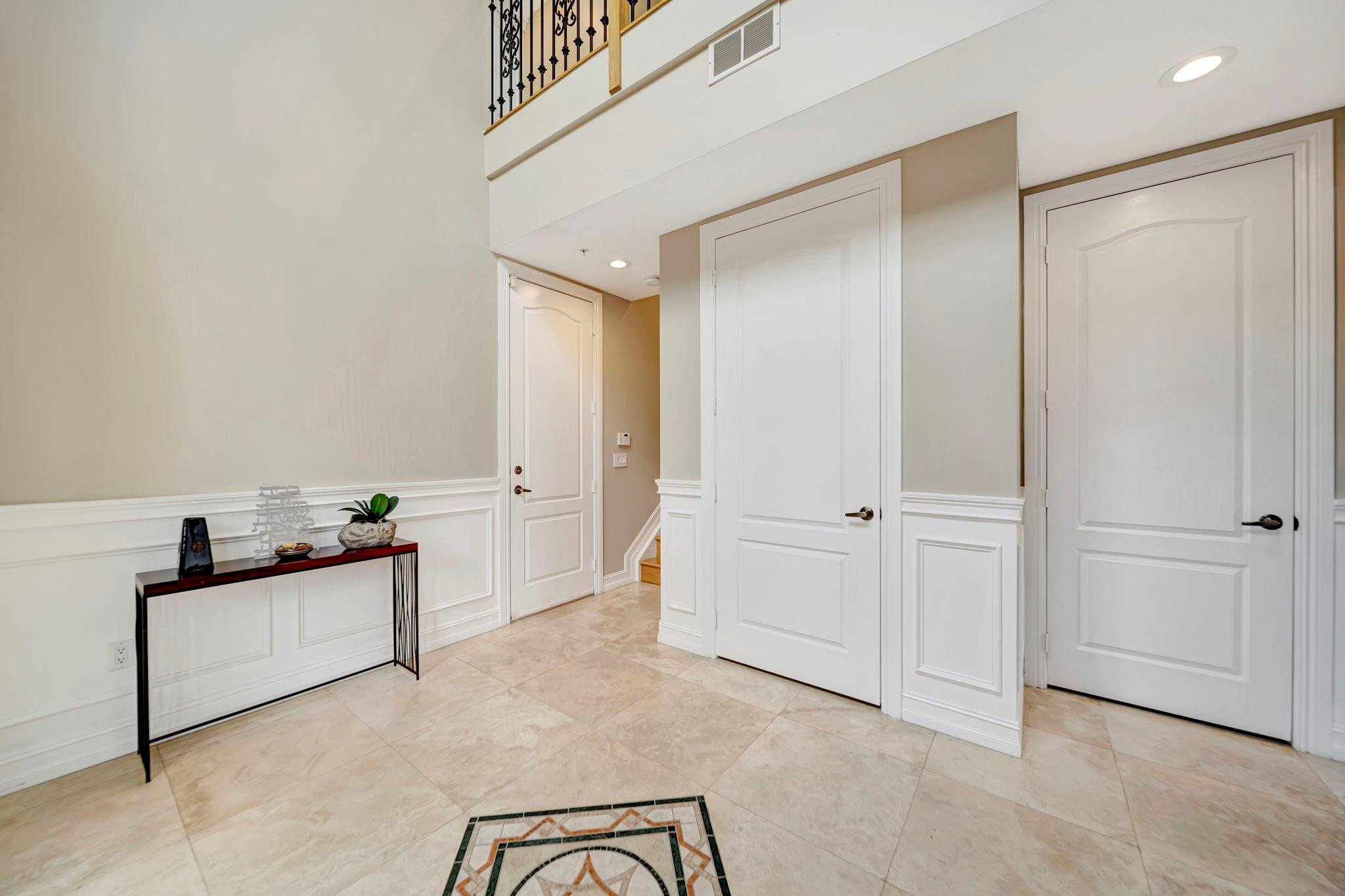 DOCKSIDE AT GRANDEUR - Residential