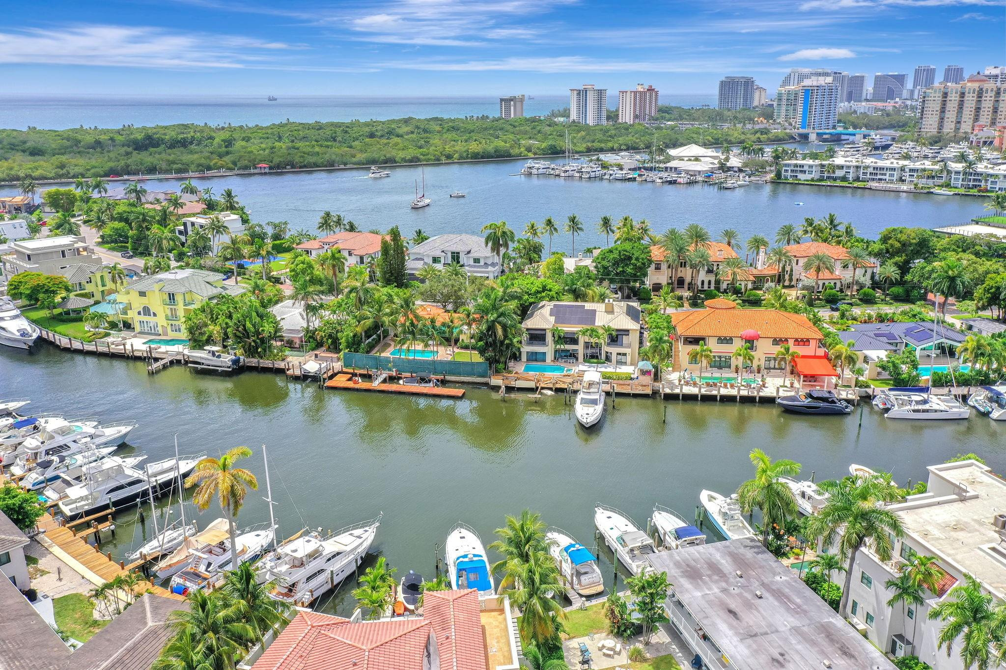 DOCKSIDE AT GRANDEUR - Residential