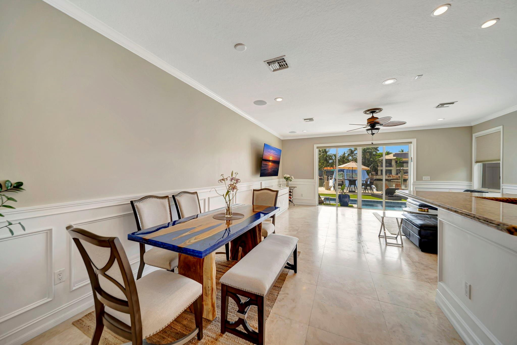 DOCKSIDE AT GRANDEUR - Residential