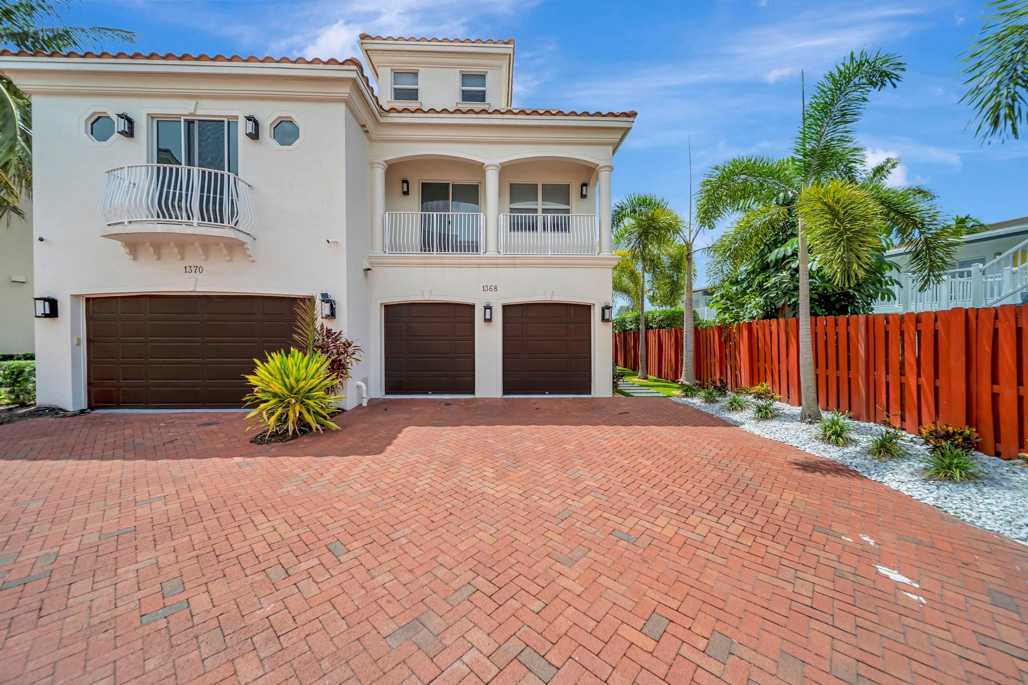 1368 BAYVIEW DR