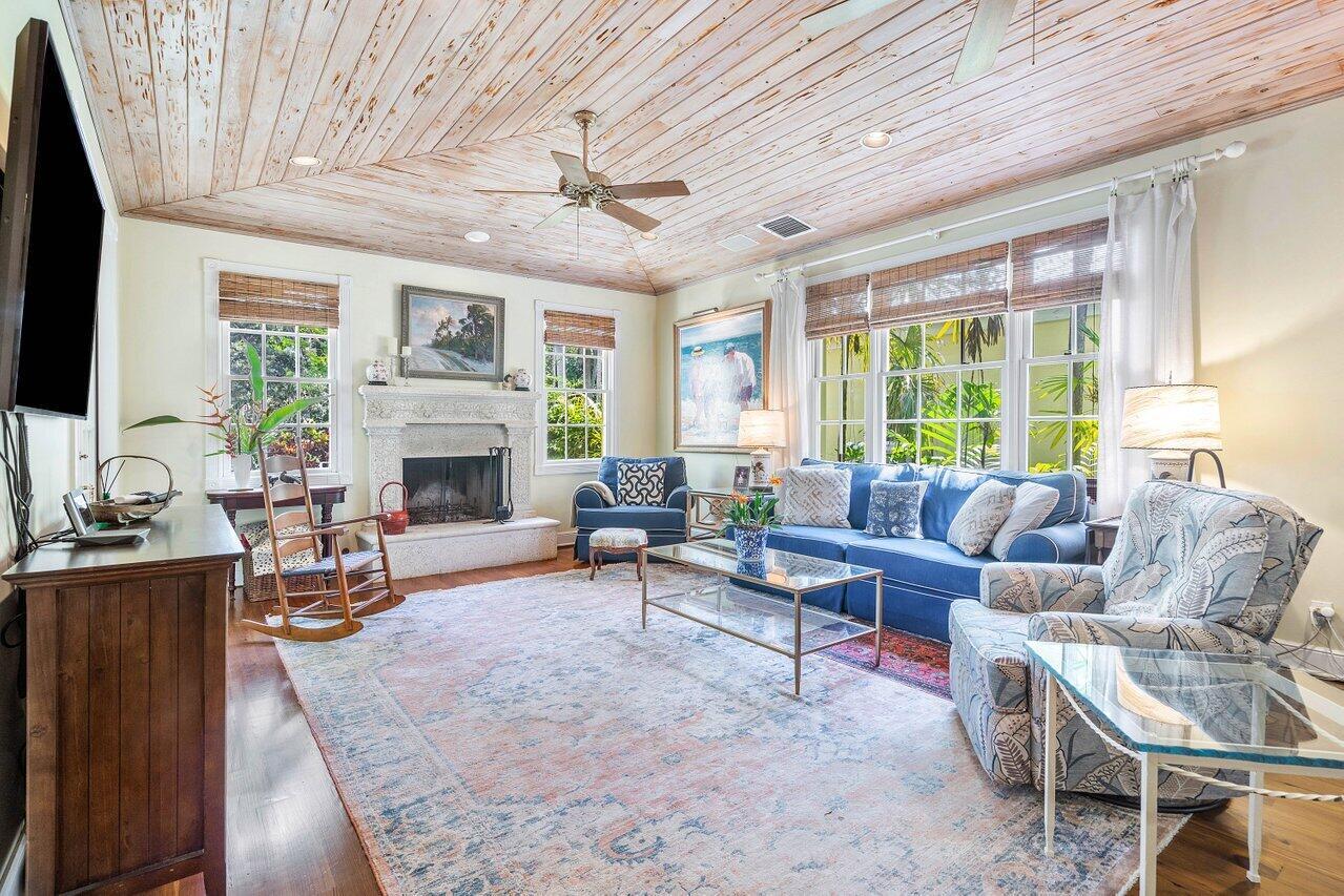 STEEPLECHASE - Residential