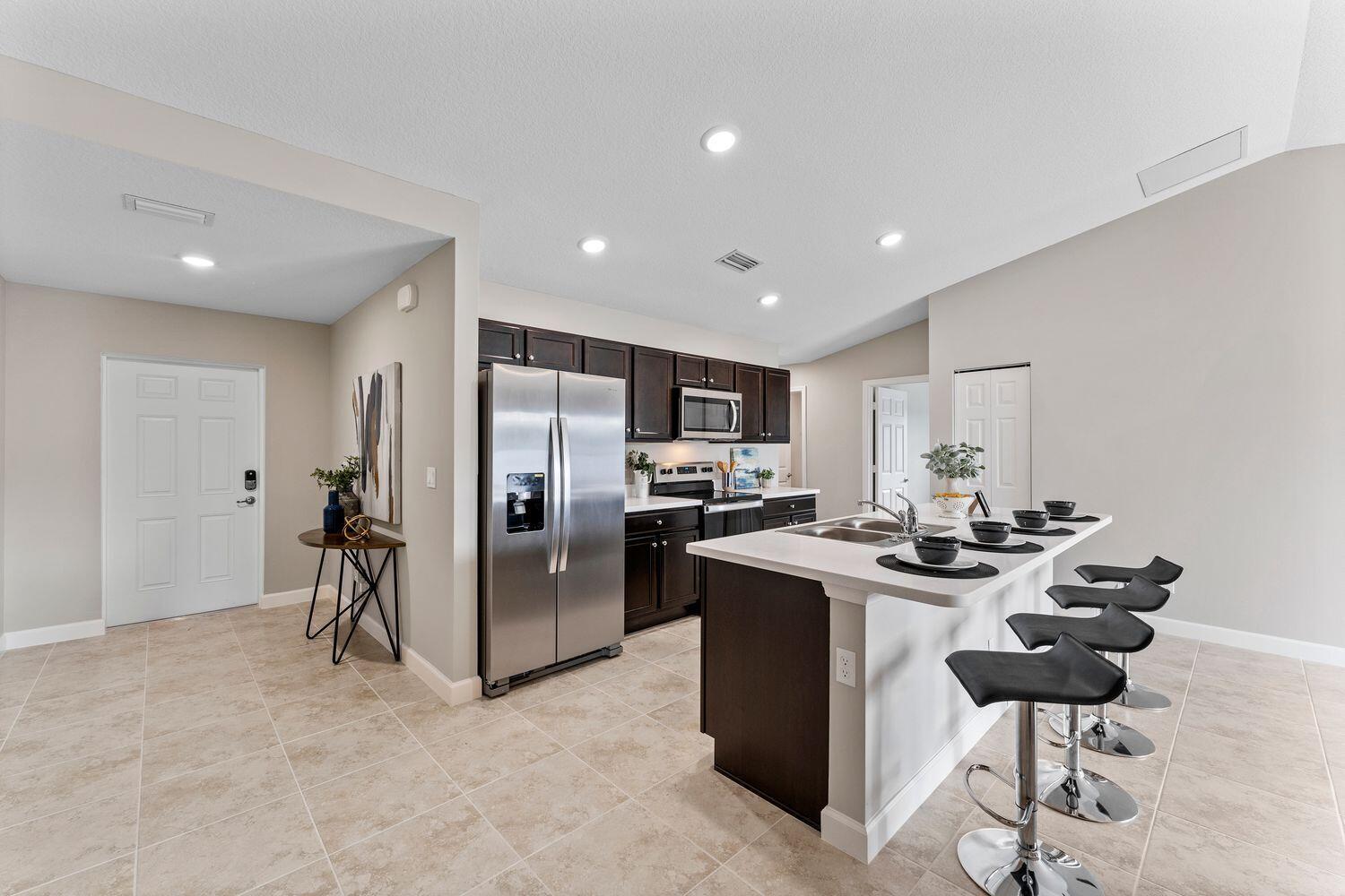 PORT ST LUCIE SECTION 12 - Residential Lease