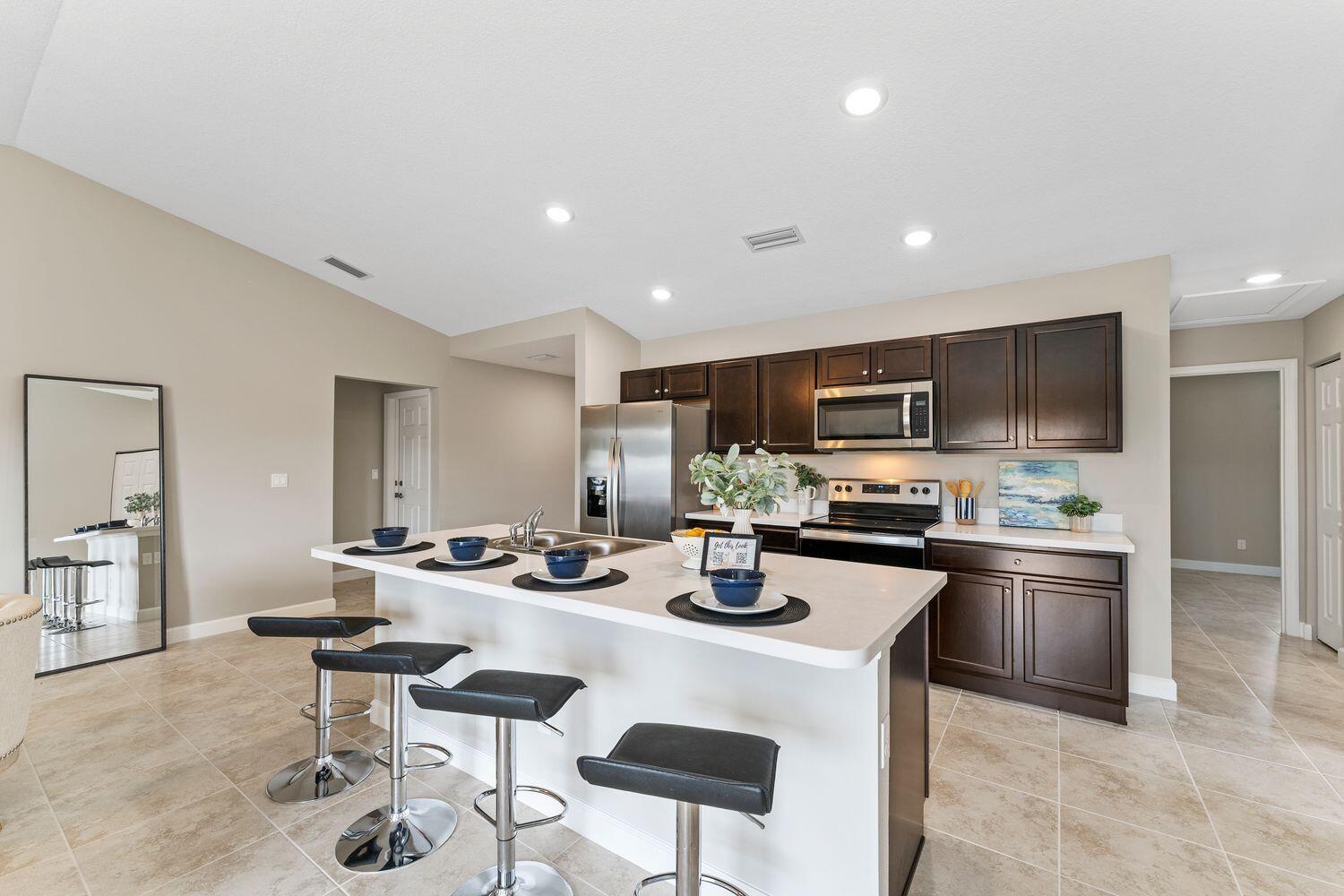 PORT ST LUCIE SECTION 12 - Residential Lease