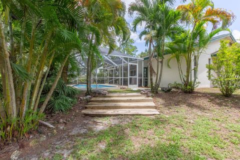 A home in Loxahatchee