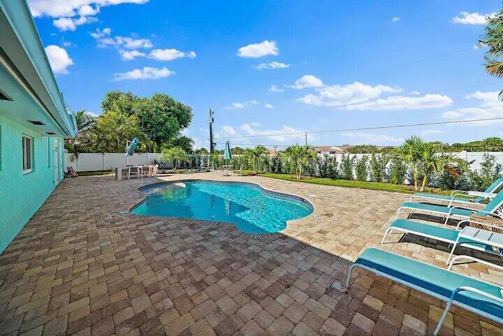 OCEAN VIEW RIDGE - Residential Lease