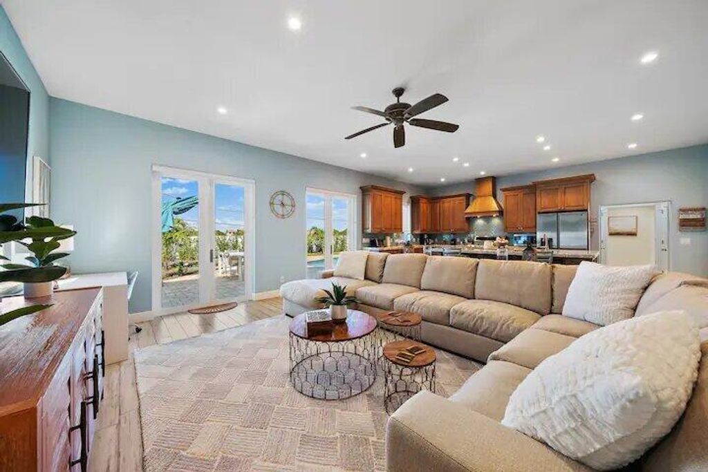 Photo of 500 Sunrise Way, Juno Beach, FL 33408 (MLS # R11088976)