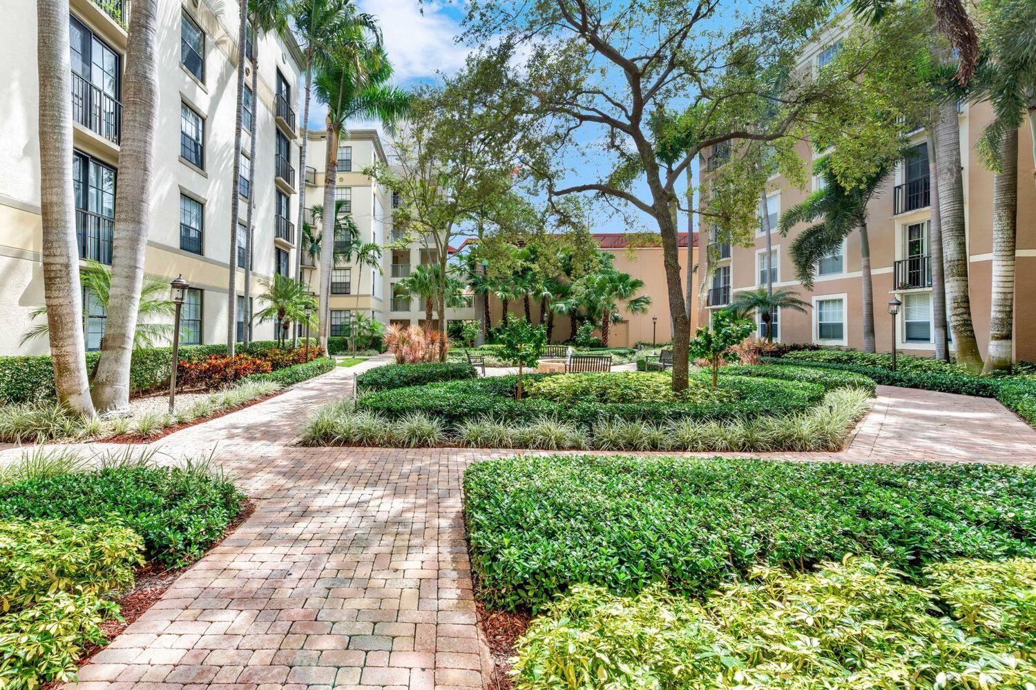 630 S Sapodilla Avenue 433