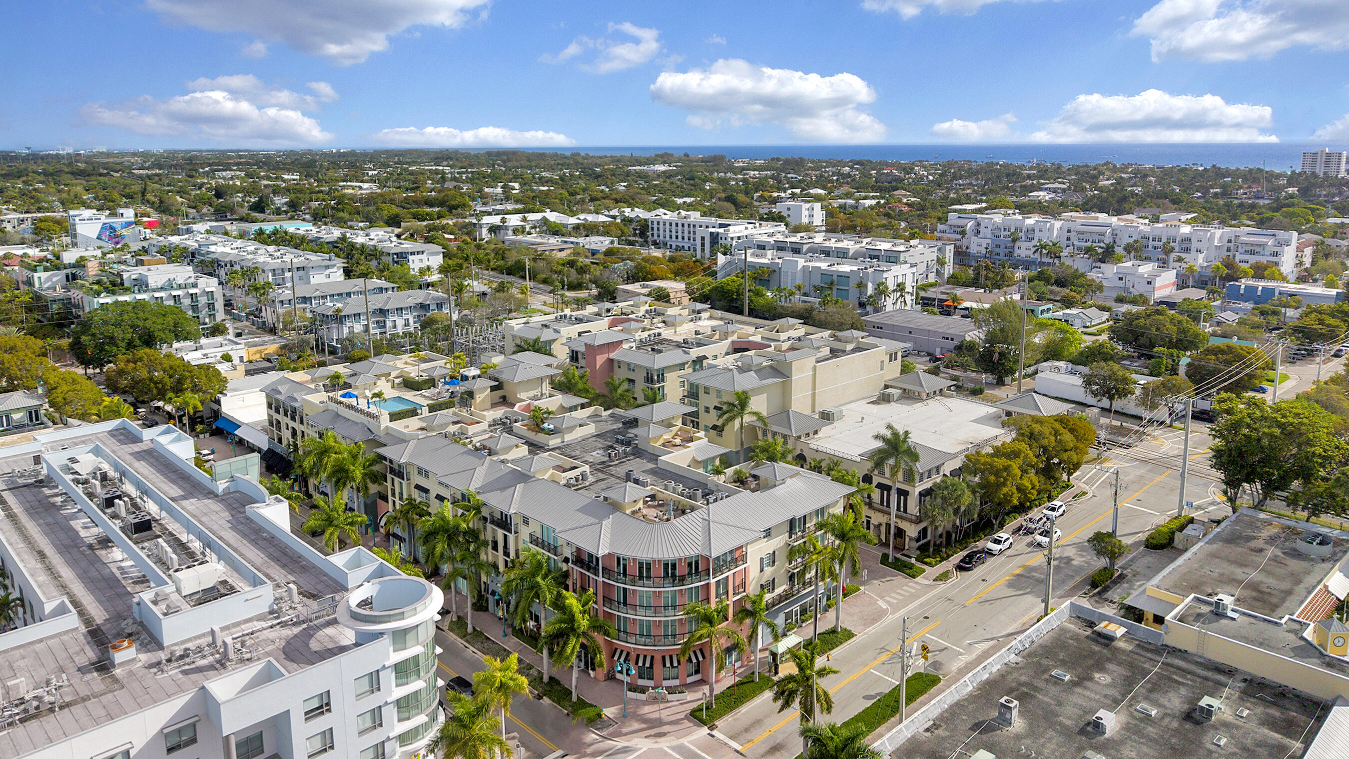 ASTOR CONDO - Residential