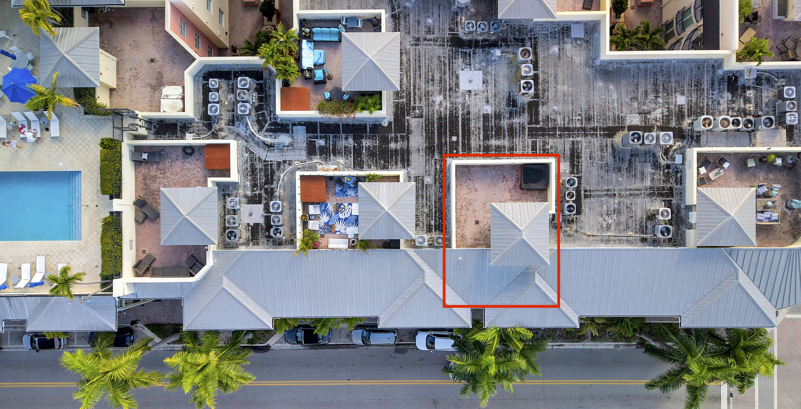 ASTOR CONDO - Residential