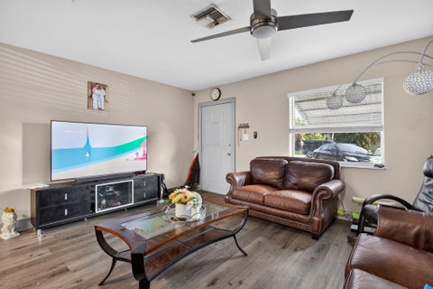 Tiny photo for 5715 GARFIELD Street, Hollywood, FL 33021 (MLS # B26079498)