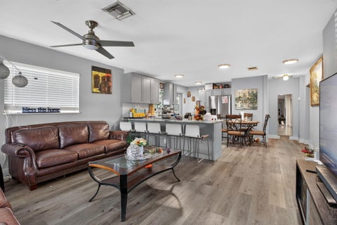 Tiny photo for 5715 GARFIELD Street, Hollywood, FL 33021 (MLS # B26079498)