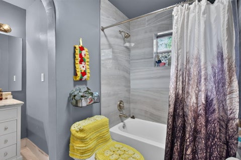 Tiny photo for 5715 GARFIELD Street, Hollywood, FL 33021 (MLS # B26079498)