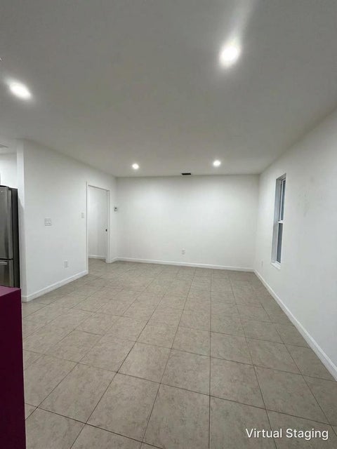 Tiny photo for 5715 GARFIELD Street, Hollywood, FL 33021 (MLS # B26079498)