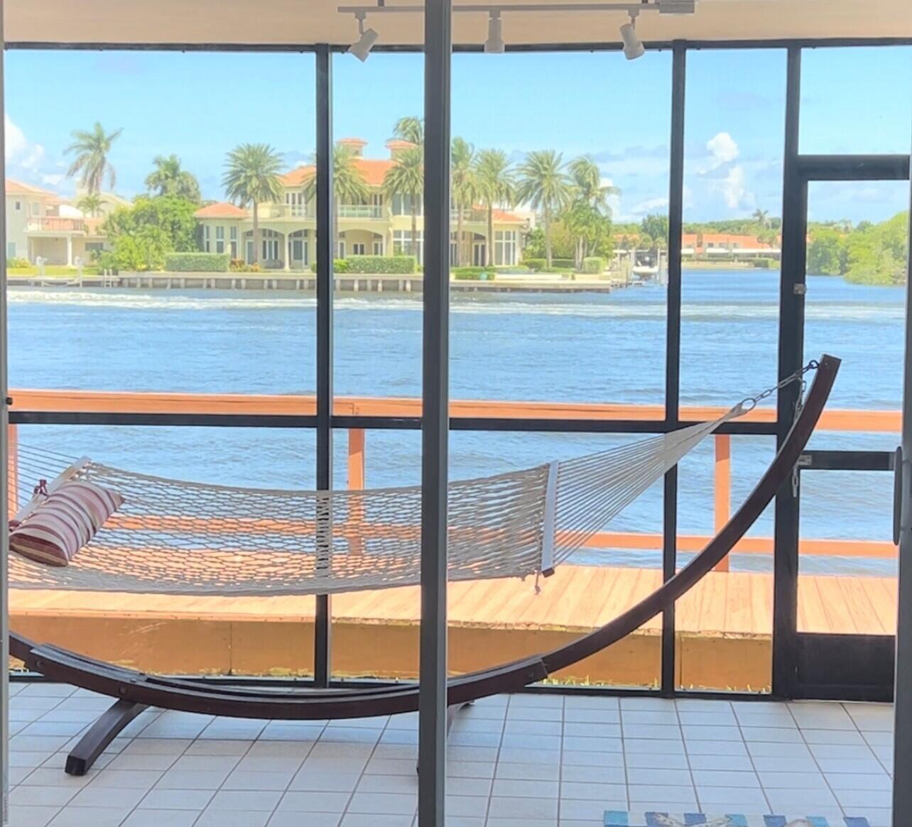 Harbour Hall Inlet Clubdi - Residential