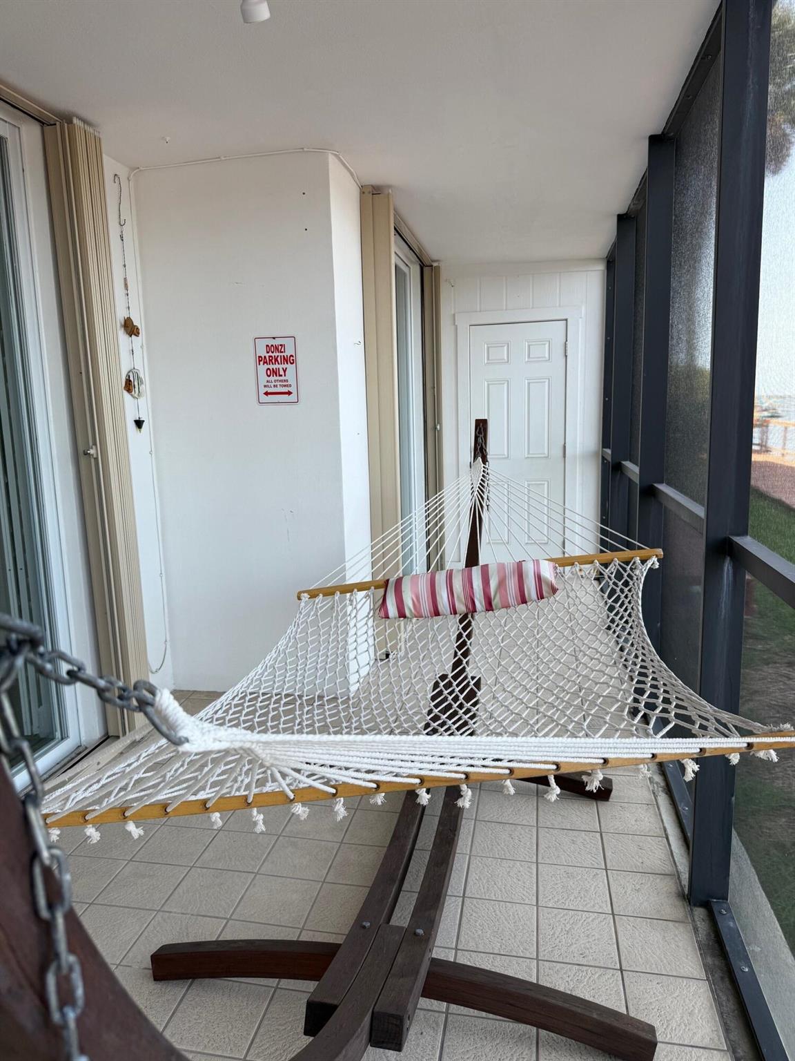 Harbour Hall Inlet Clubdi - Residential