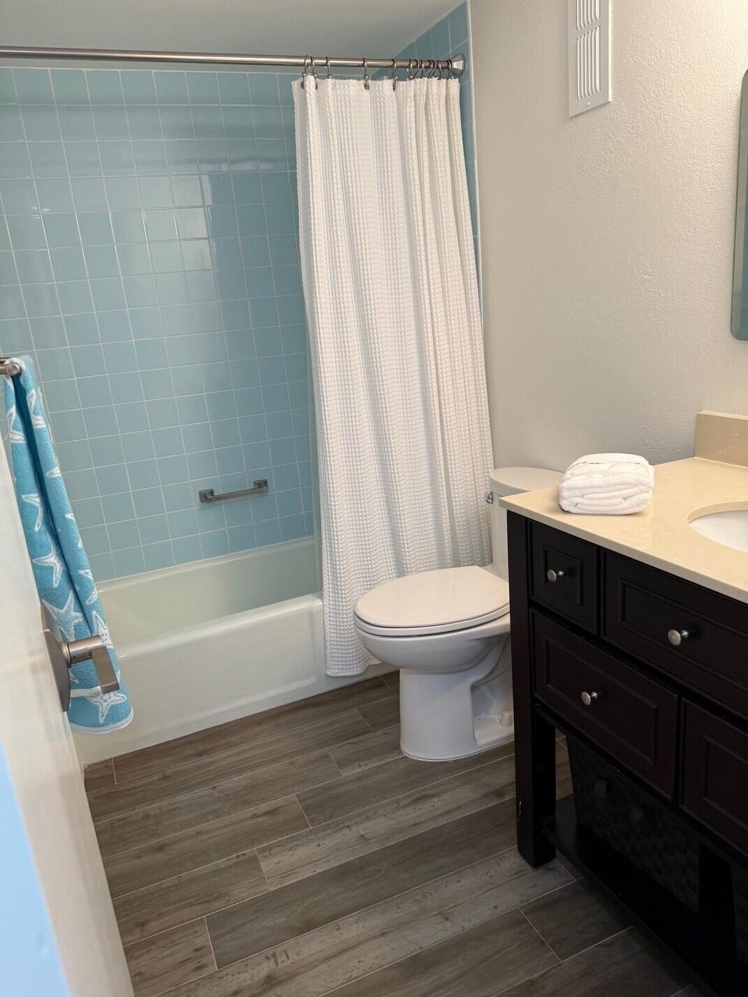 Harbour Hall Inlet Clubdi - Residential