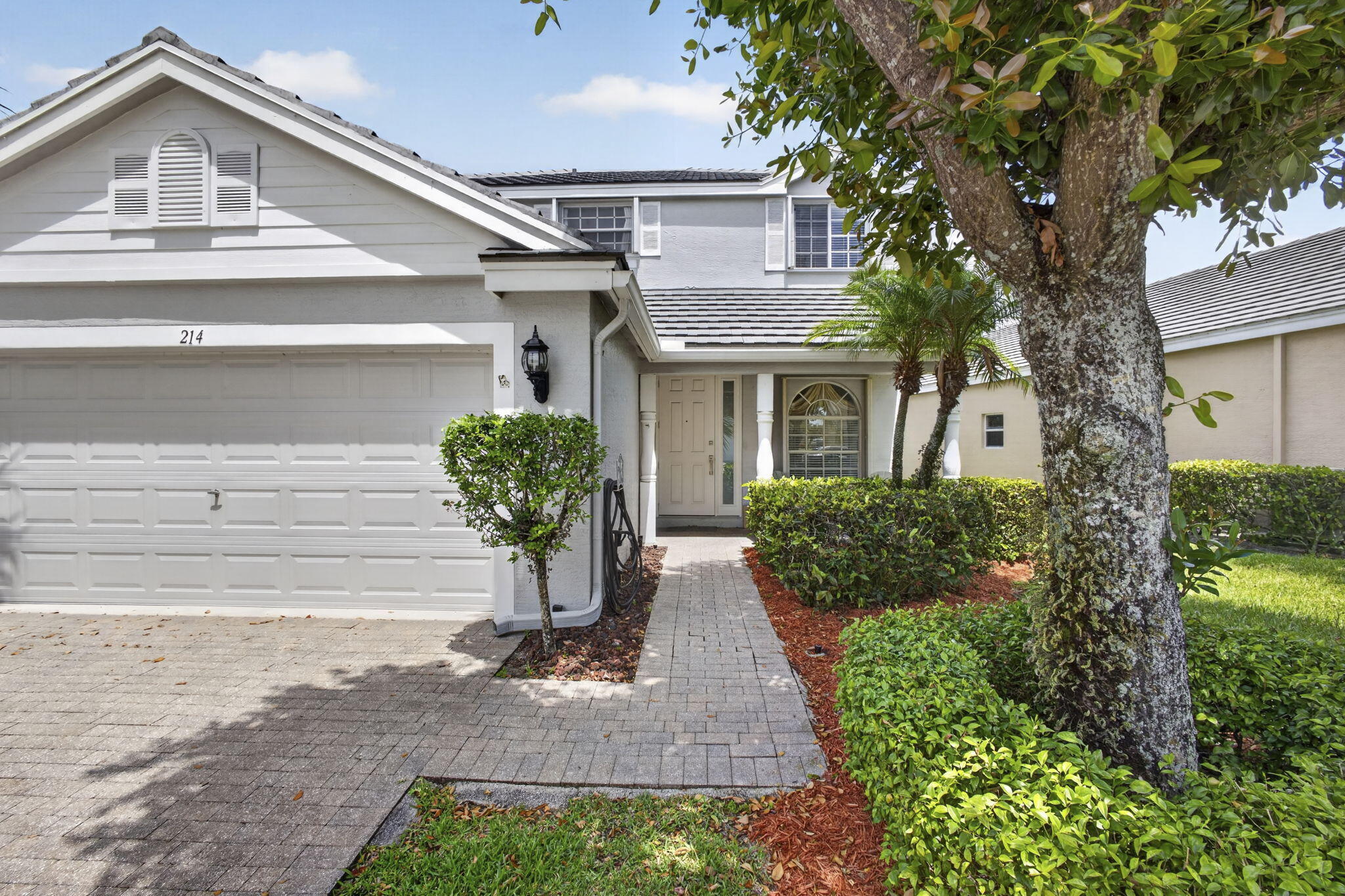 214 Berenger Walk
