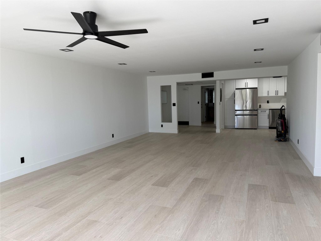 No 38 Palm-Aire Country C - Residential Lease