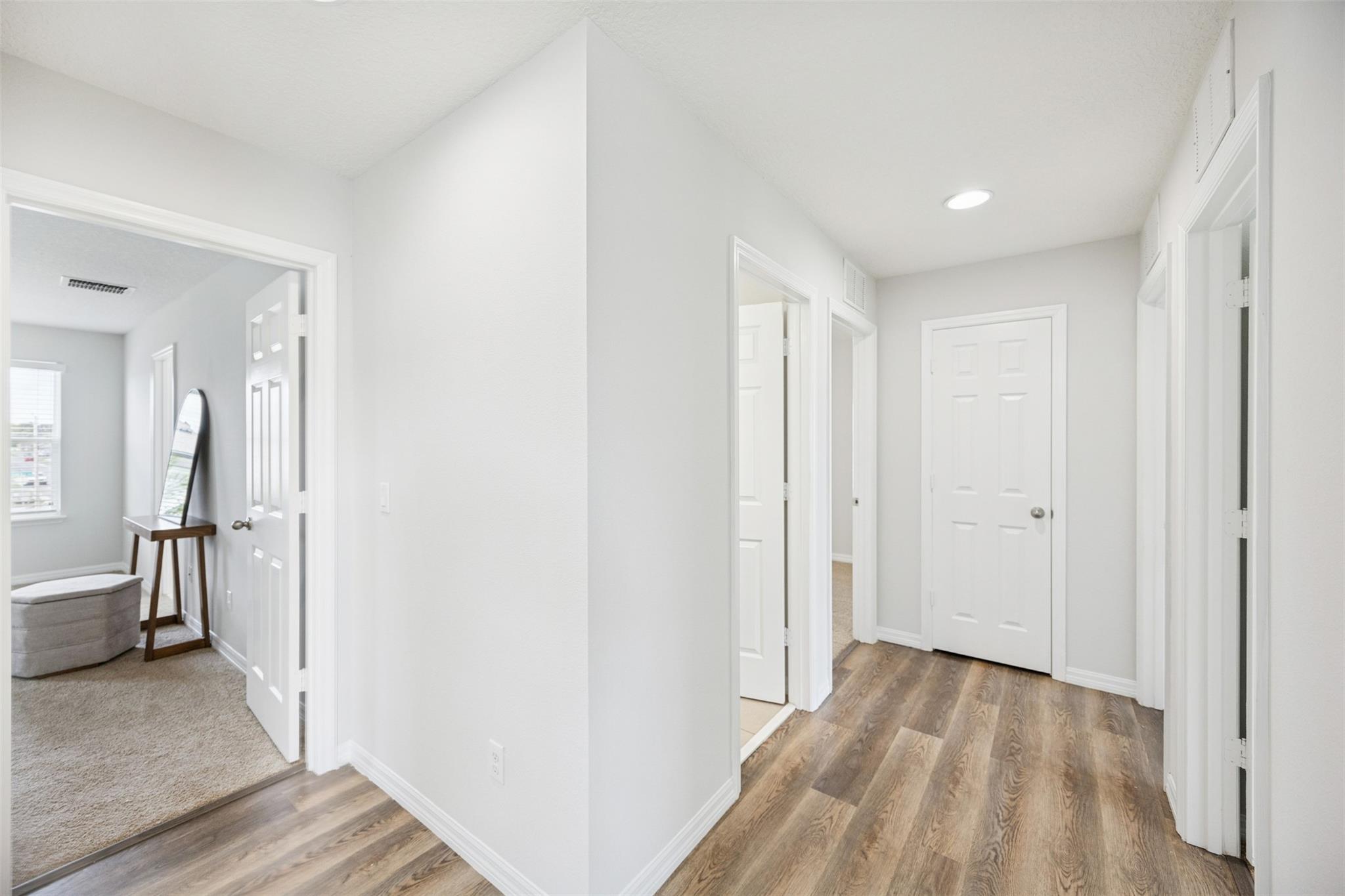 SARATOGA PARK - Residential