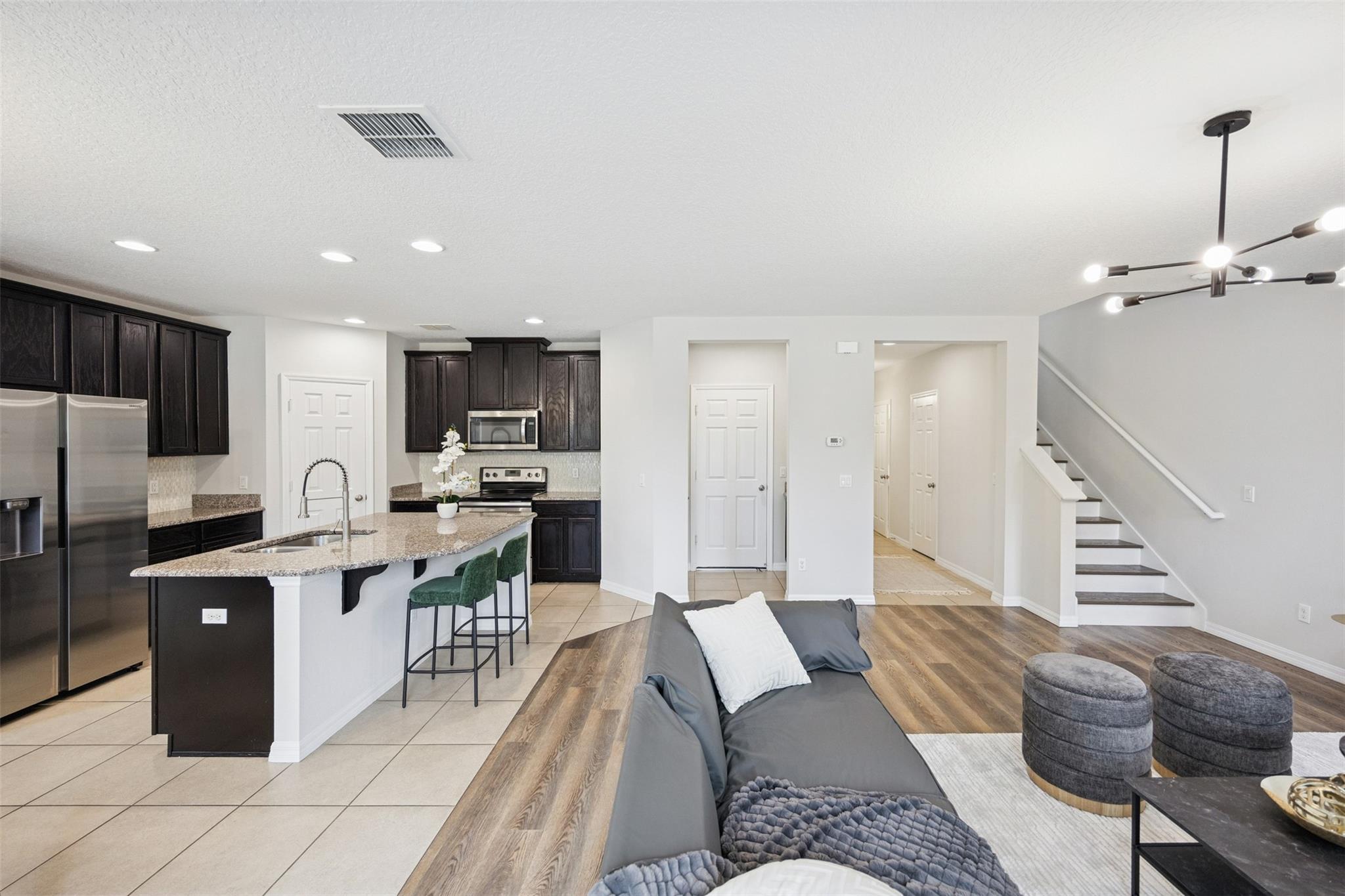 SARATOGA PARK - Residential