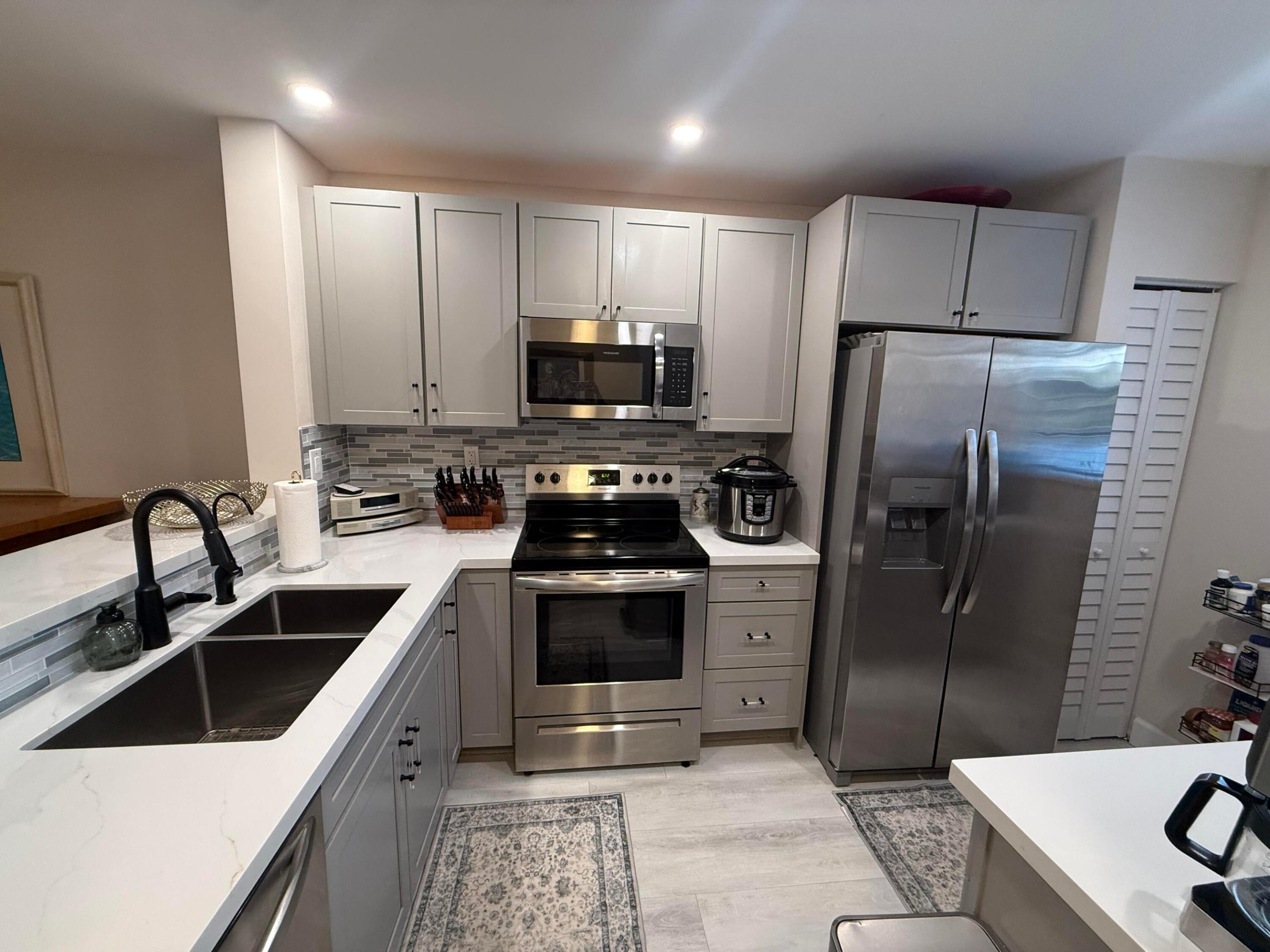 539 NW 36th Avenue