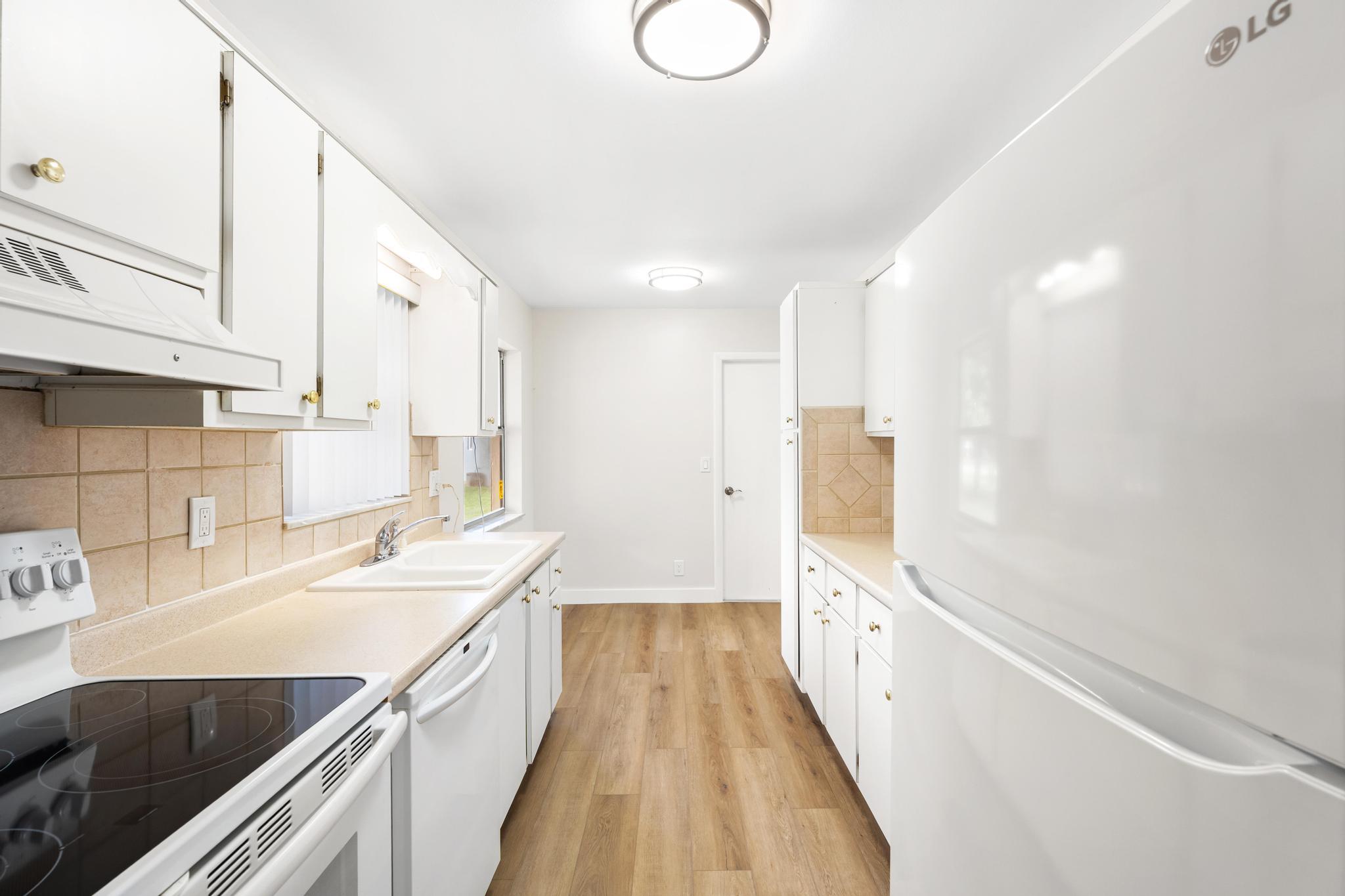 LUCERNE LAKES HOMES VILL I AS - Residential