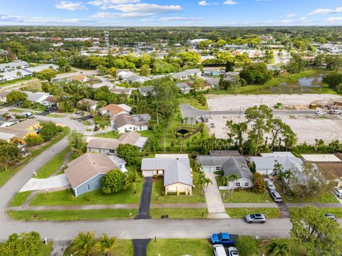 Tiny photo for 7281 N Pine Park Dr Dr N, Lake Worth, FL 33467 (MLS # B26017183)