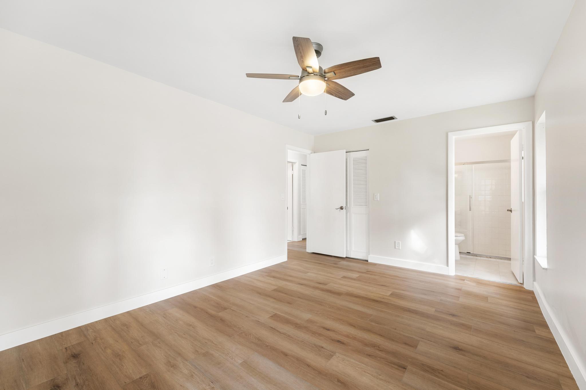 LUCERNE LAKES HOMES VILL I AS - Residential