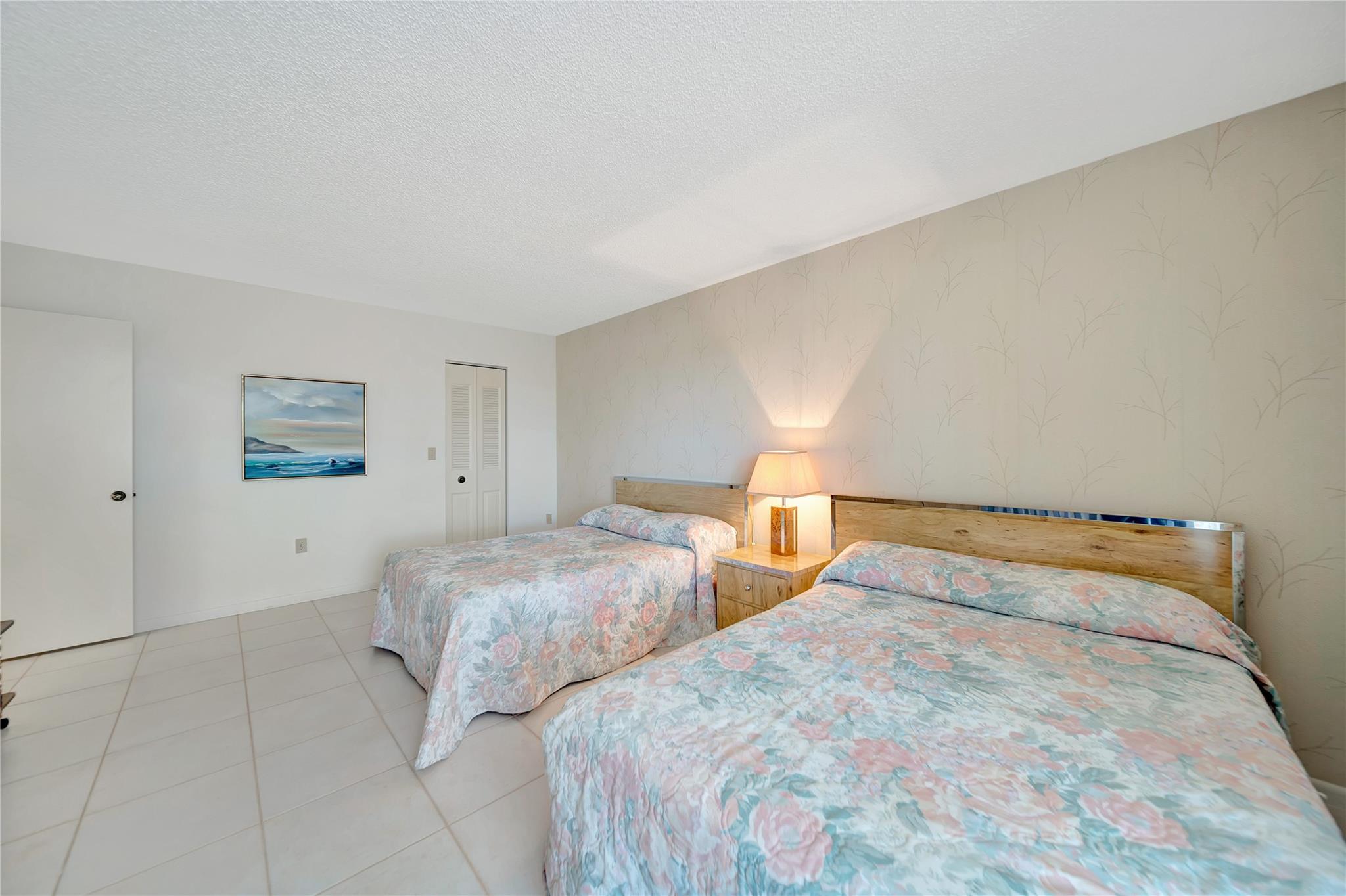 Lakes of Environ - Residential