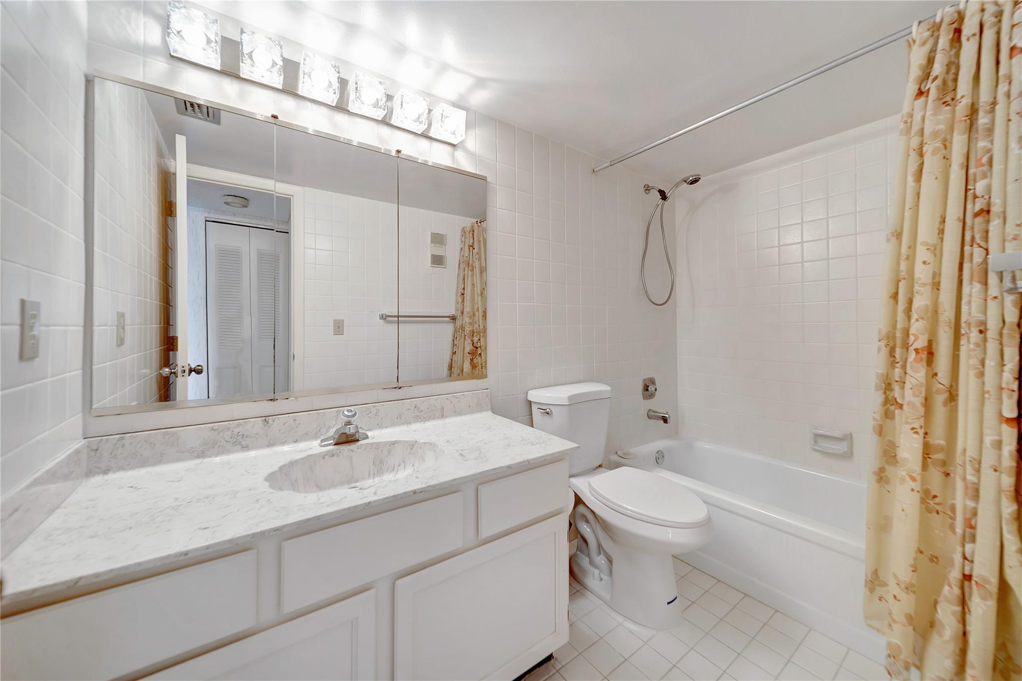 Lakes of Environ - Residential