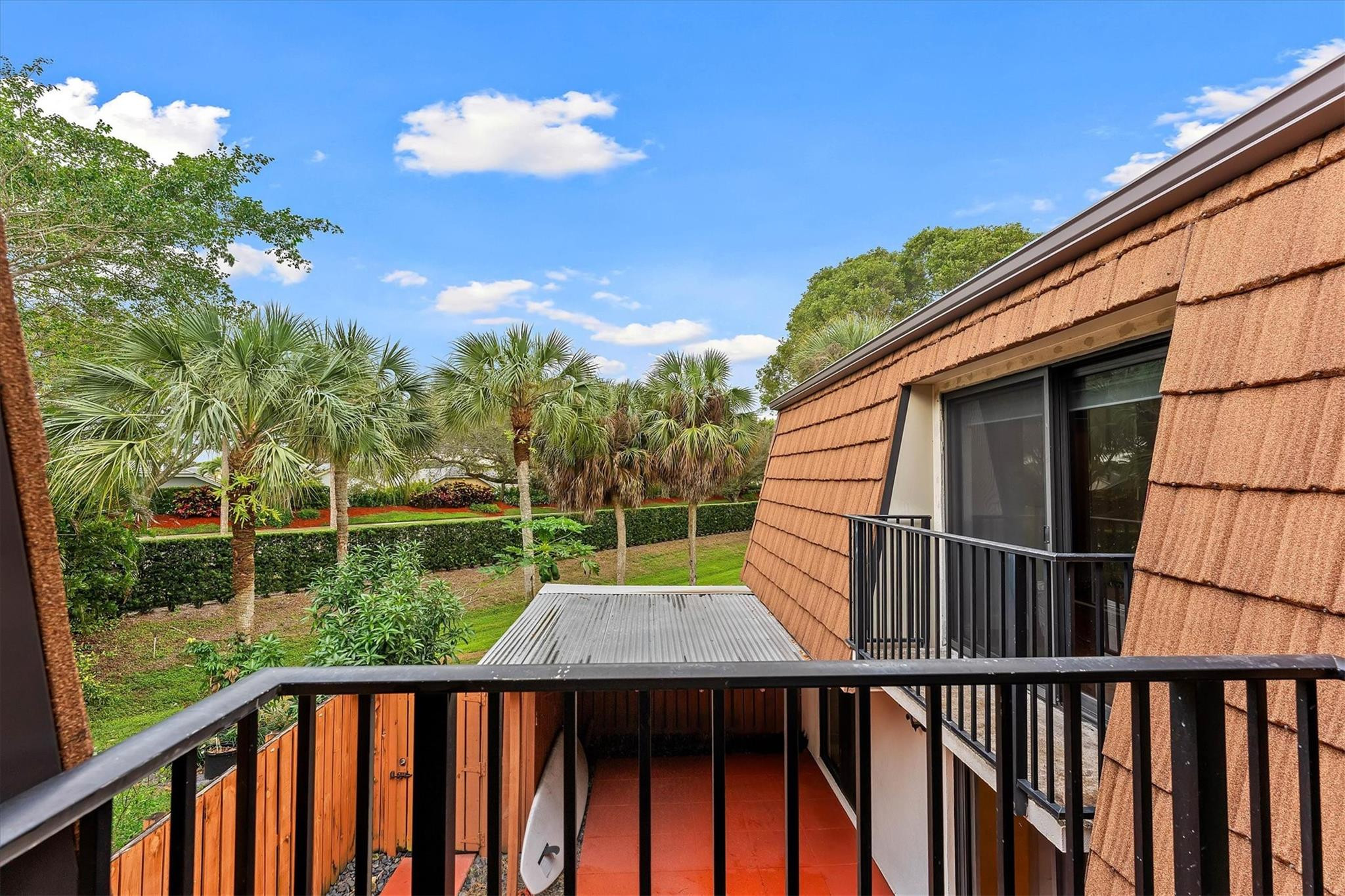 PINE ISLAND RIDGE SECTION - Residential