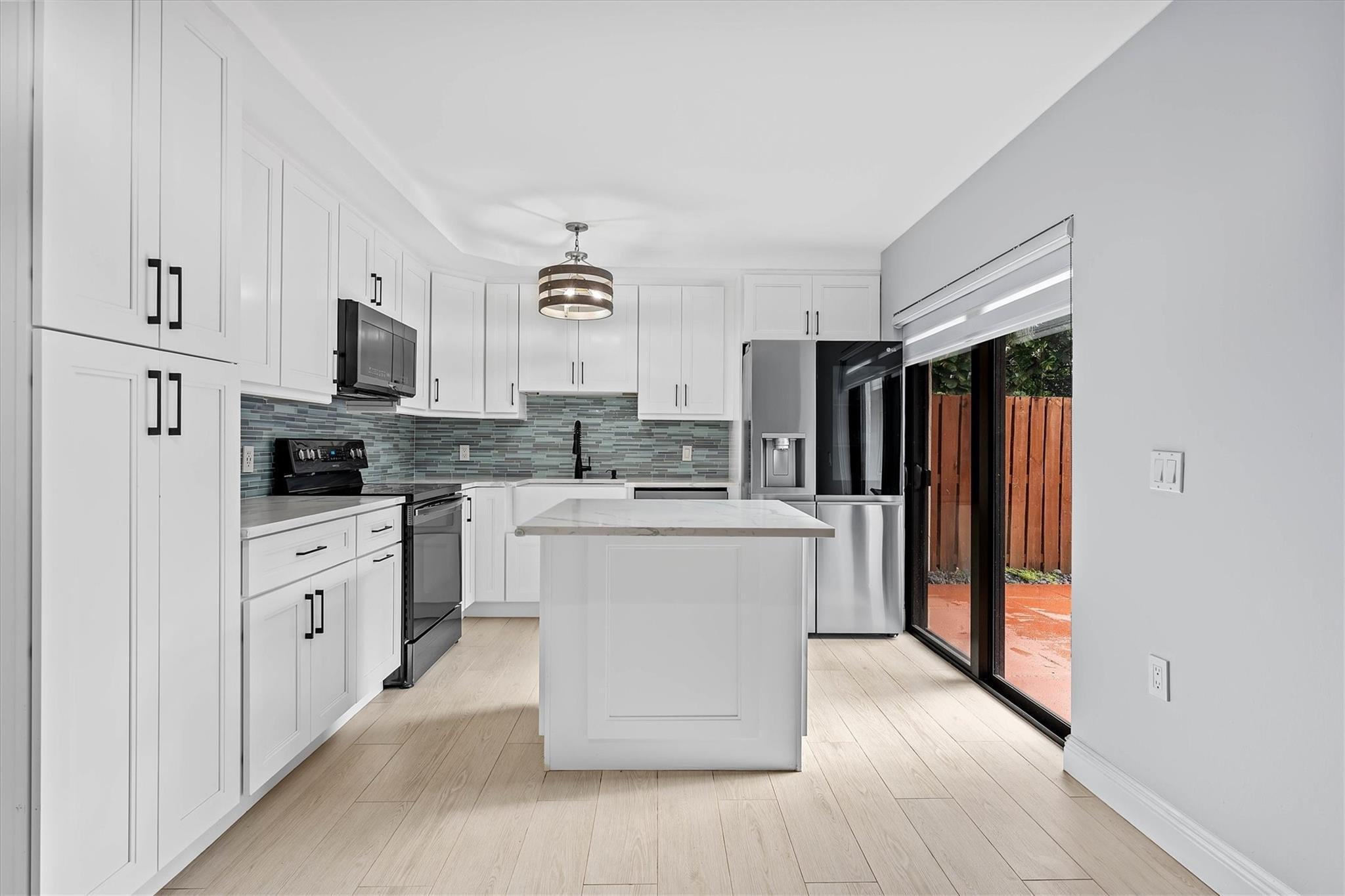 PINE ISLAND RIDGE SECTION - Residential