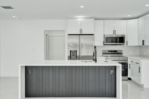 Tiny photo for 3234 TAFT Street, Hollywood, FL 33021 (MLS # B26084216)