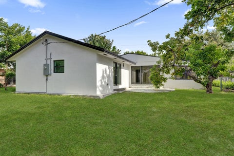Tiny photo for 3234 TAFT Street, Hollywood, FL 33021 (MLS # B26084216)