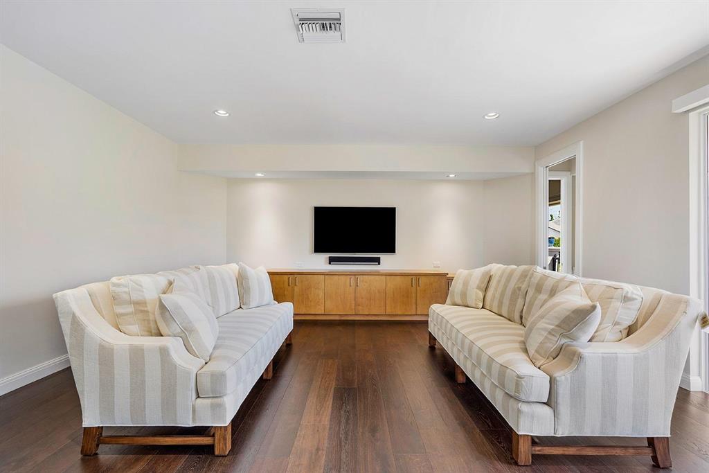 MAIDSTONE - Residential