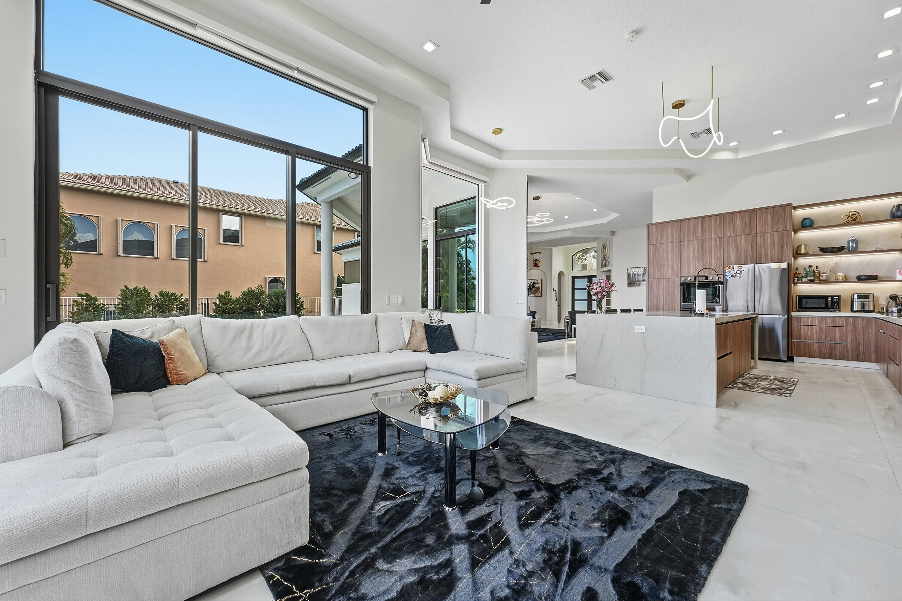 OLYMPIA 2 - Residential