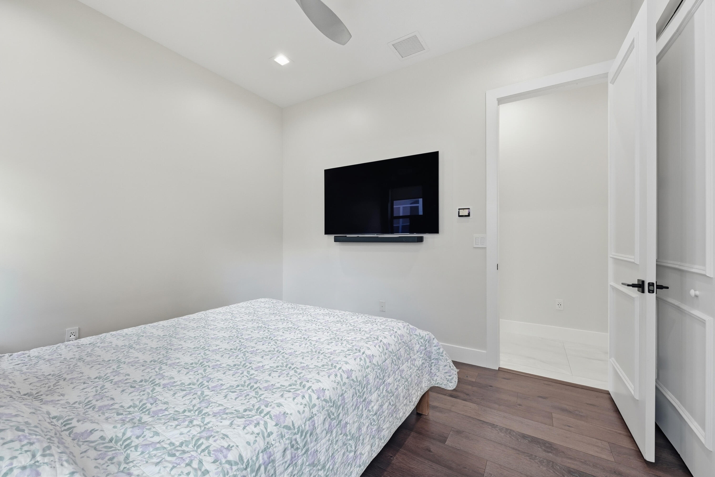 OLYMPIA 2 - Residential