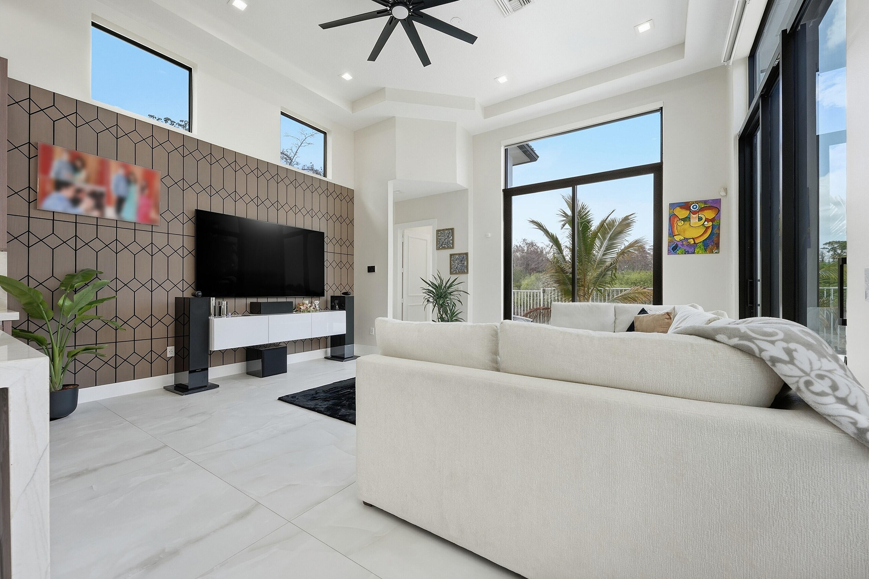 OLYMPIA 2 - Residential