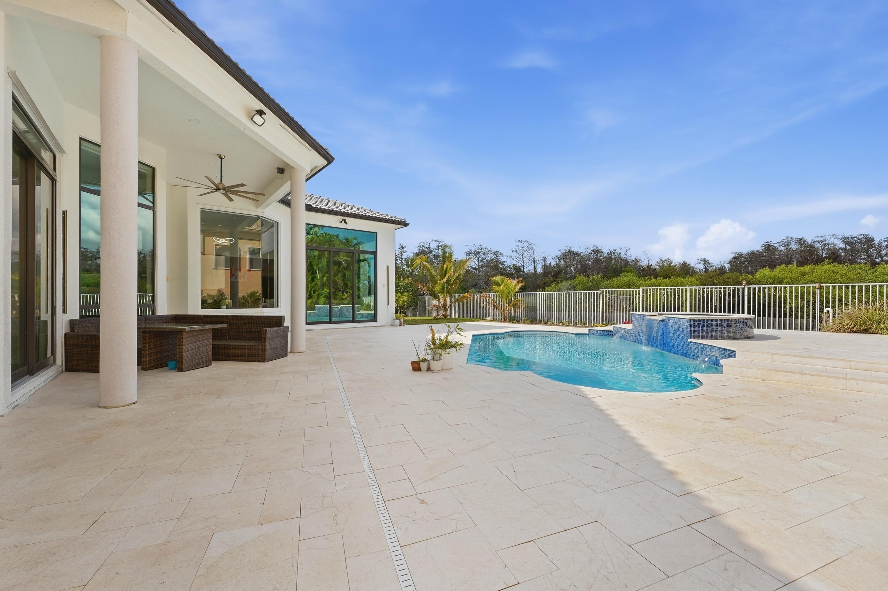 OLYMPIA 2 - Residential