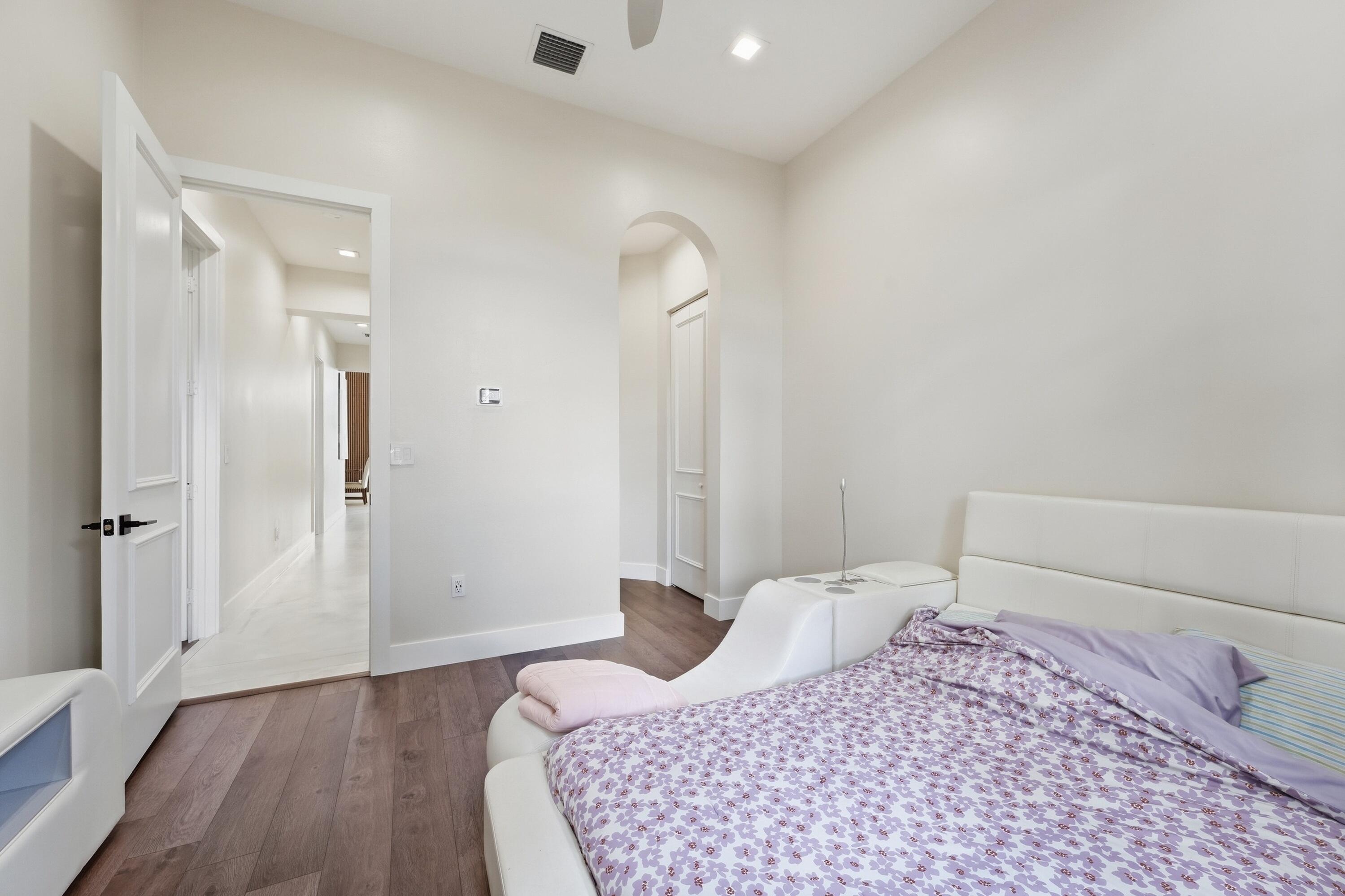 OLYMPIA 2 - Residential