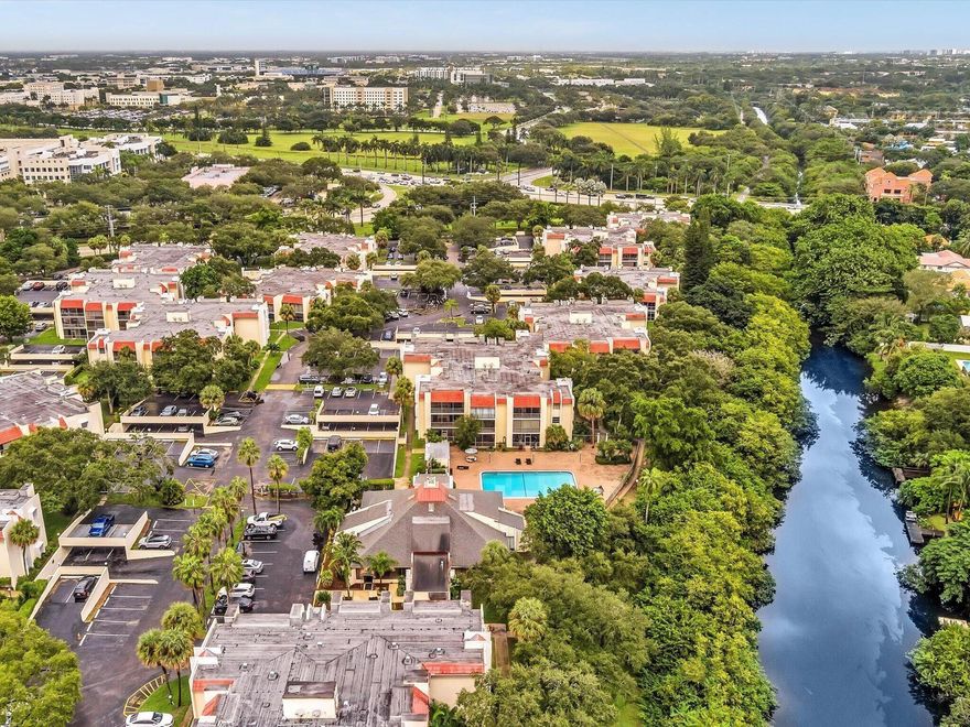 Large floor plan 1 bed/1bath with great balcony view! This unit has lots of storage, screened patio. Great location, close to FAU, Boca Regional hospital, shopping plaza. Only a few minutes drive from the beach. A+ rated schools. Community has several pools