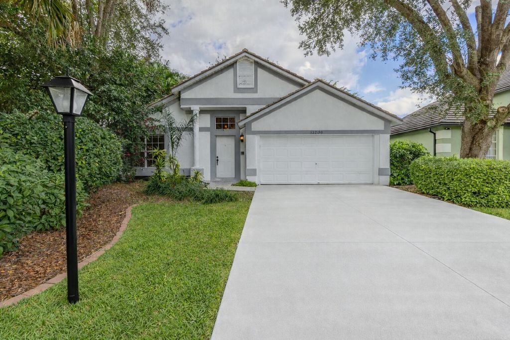 Photo of 12709 White Coral Drive, Wellington, FL 33414 (MLS # R11138048)