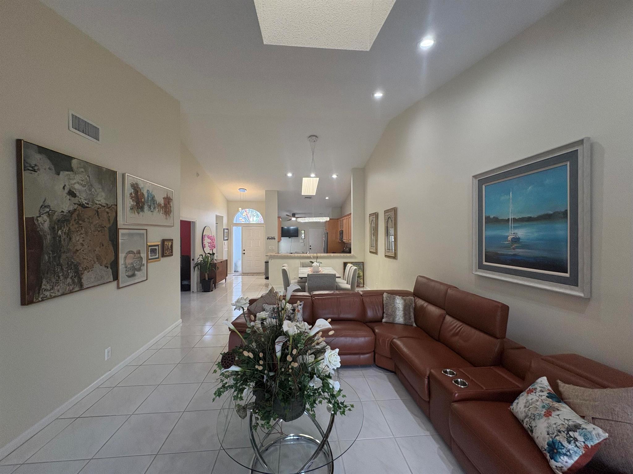 PALM ISLES I, II AND III - Residential Lease