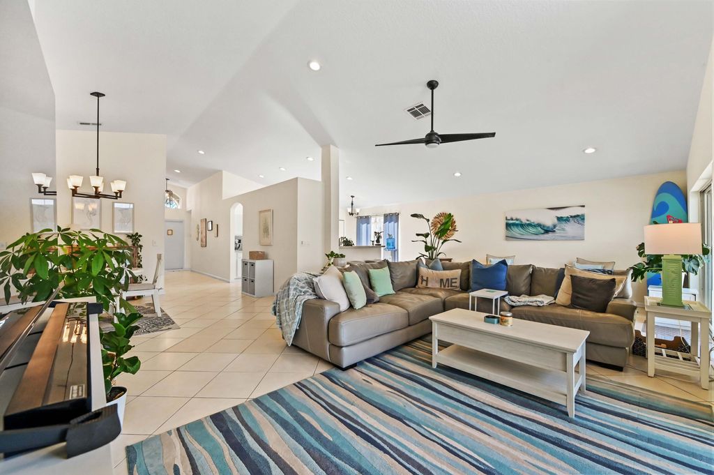 Photo of 865 SE Westminster Place, Stuart, FL 34997 (MLS # R11169301)