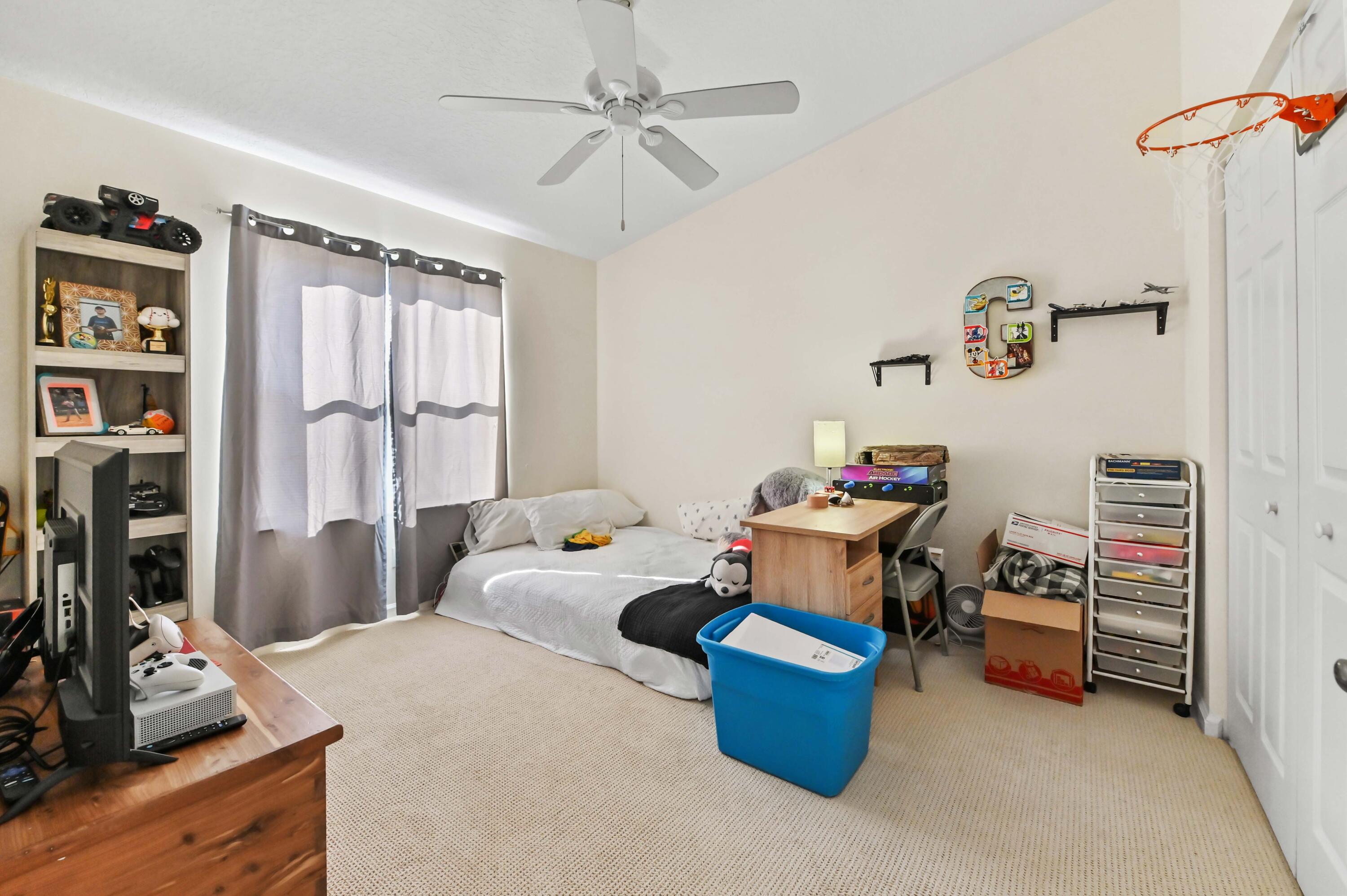 WILLOUGHBY - Residential Lease