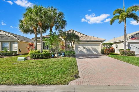 Photo of 865 SE Westminster Place, Stuart, FL 34997 (MLS # R11169301)