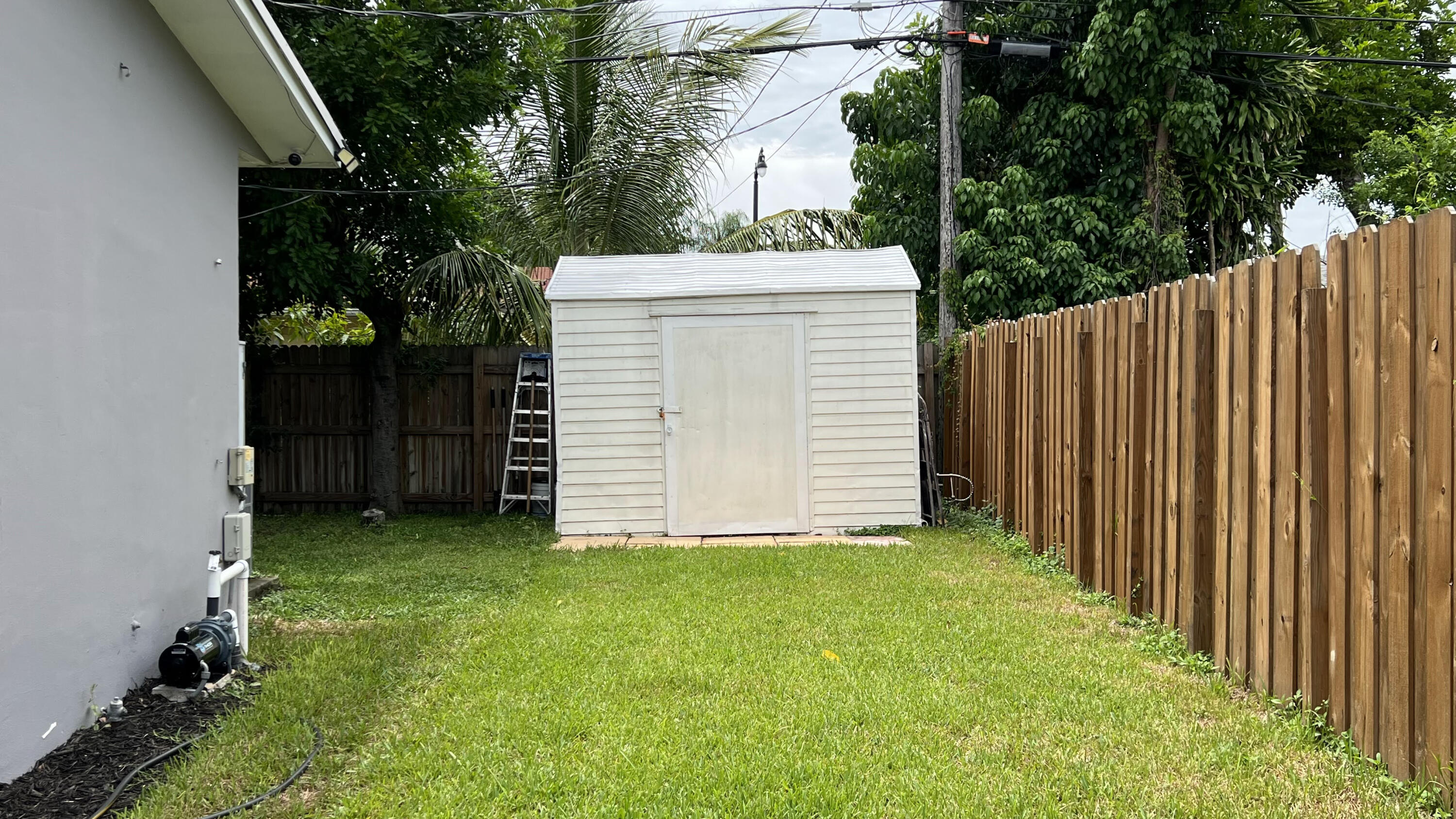 CRESTHAVEN NO 11 - Residential