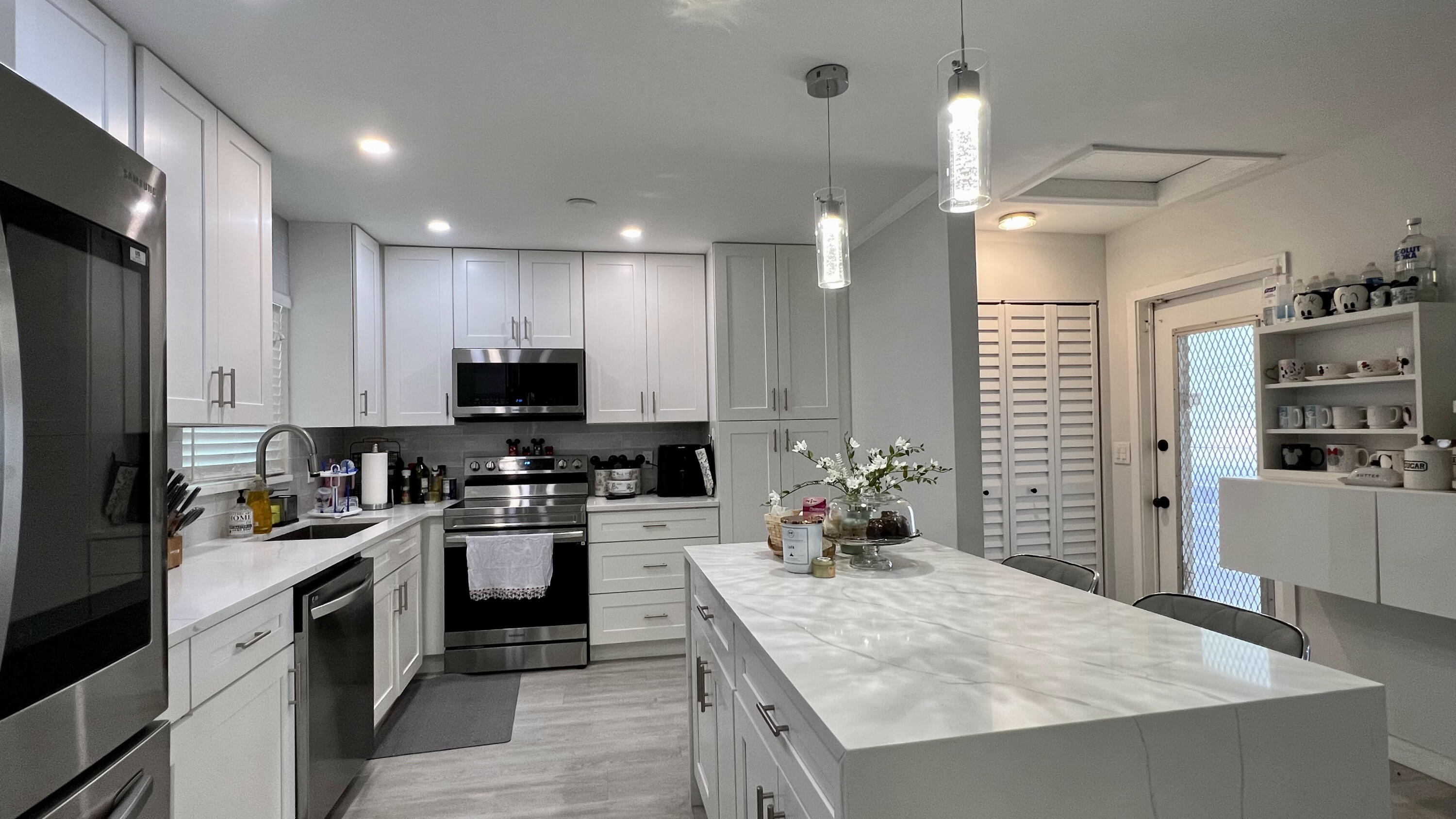 CRESTHAVEN NO 11 - Residential