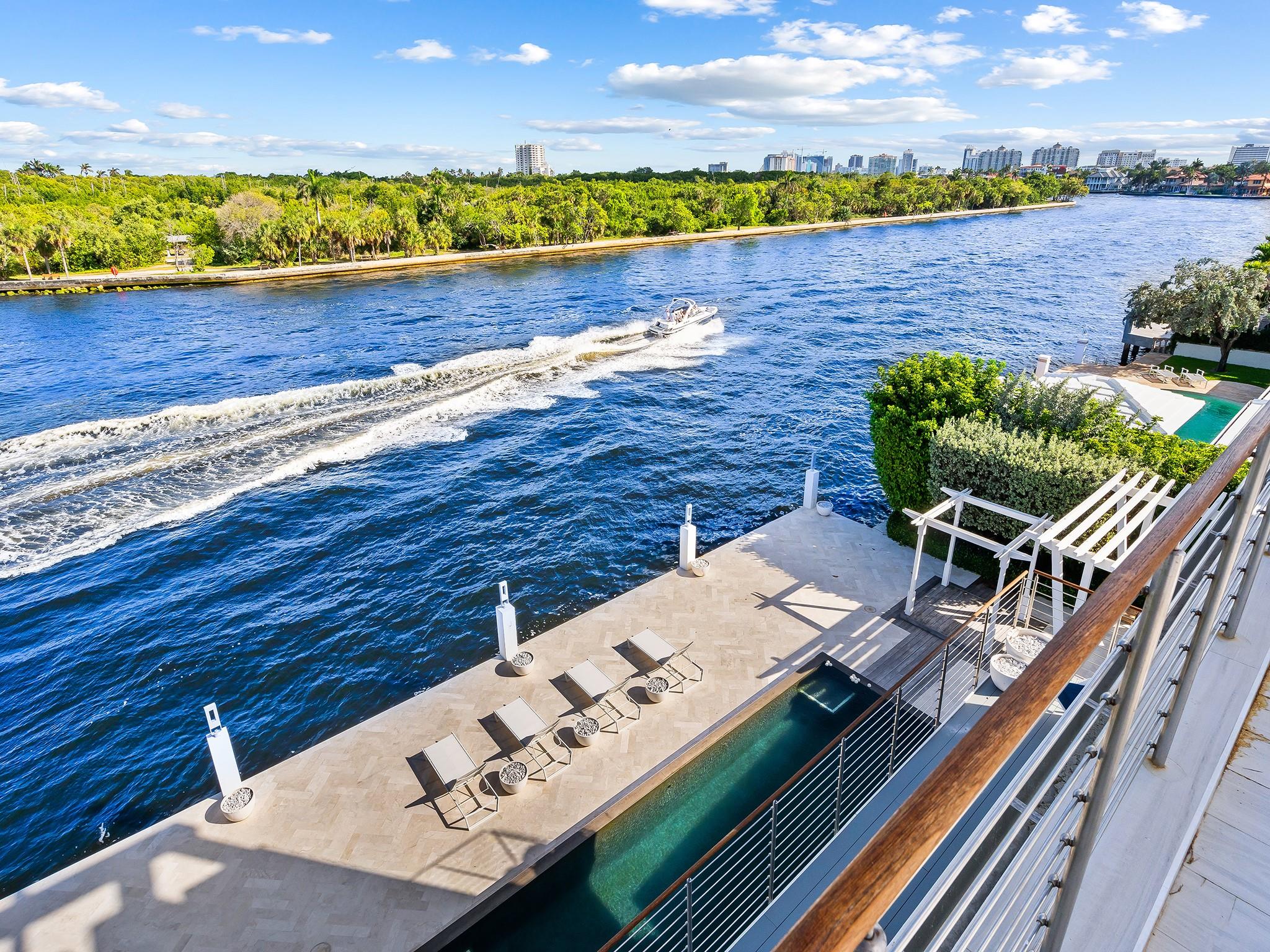 Coral Ridge - Residential